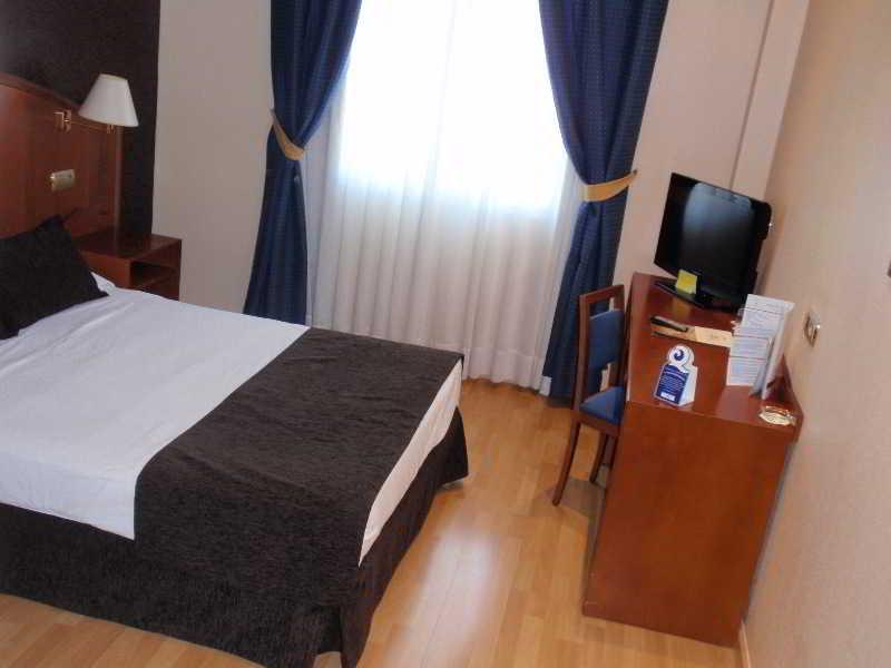 Ponferrada Plaza Hotel Exterior photo